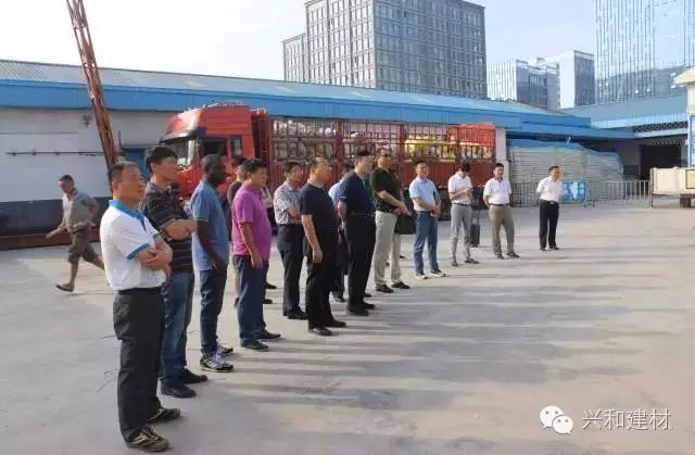 彭州|记事|湖北省住建厅、设计院领导及专家一行 莅临星河集团参观指导